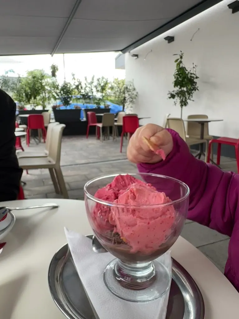 Bilal Ozkan_Eiscafè Dolce Passione_(Westerwald)_reseña