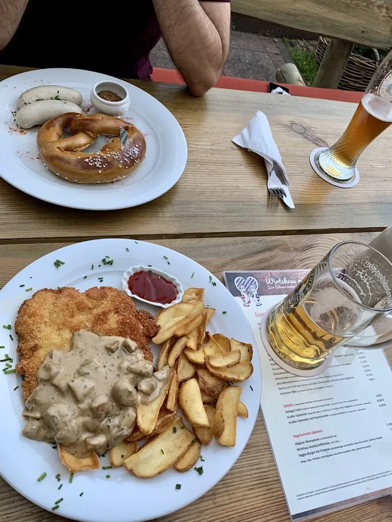 Bri Lucas_Wirtshaus mit Herz - ehem. Zum Schwarzen Kopf_Saarburg_review