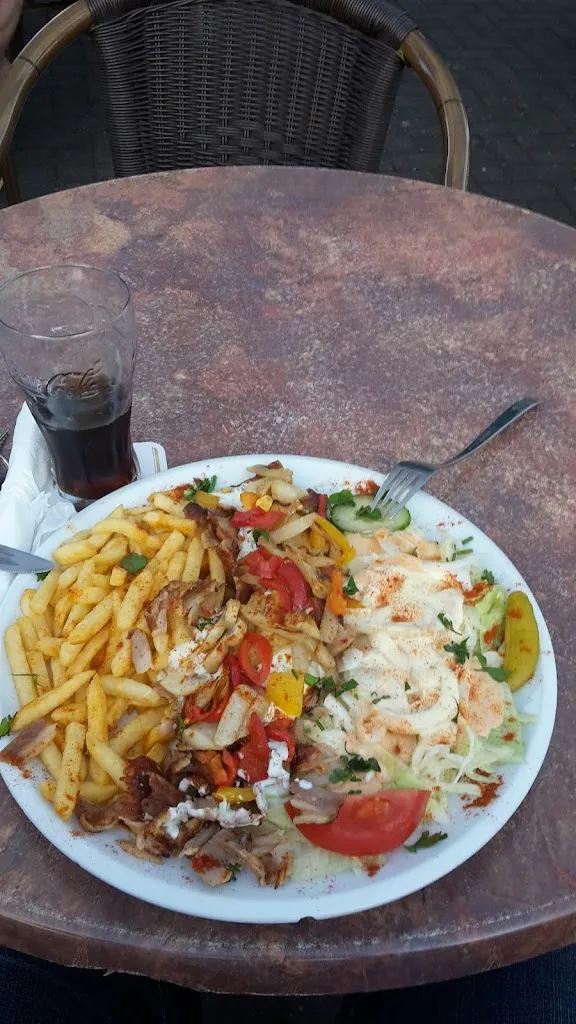 Menu_BISTRO Q-BA_Kaisersesch_image_4