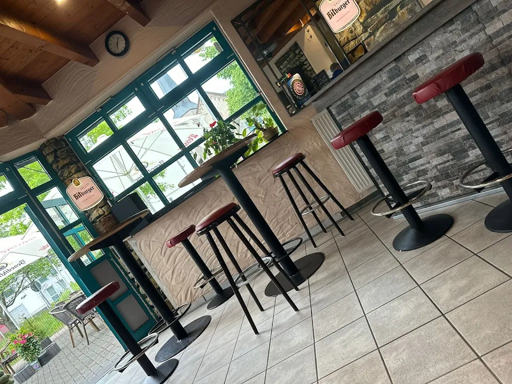 BISTRO Q-BA_Kaisersesch_slider_image_3