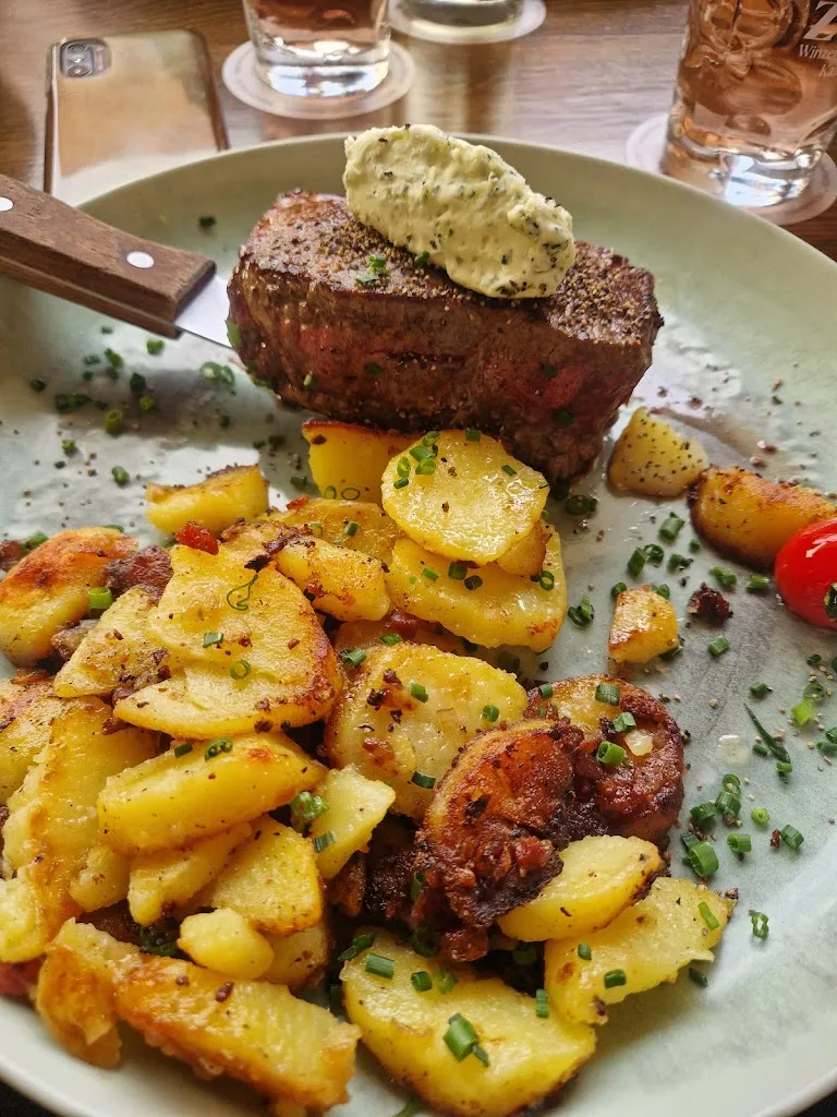 Weinschänke Henninger_Kallstadt_slider_image_3