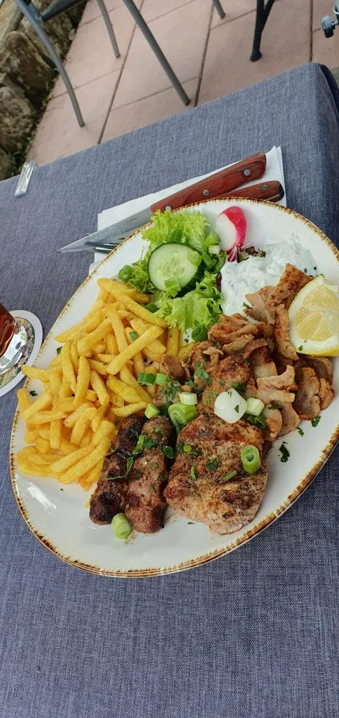 John Bellmann_Restaurant Apollon_Kallstadt_avis