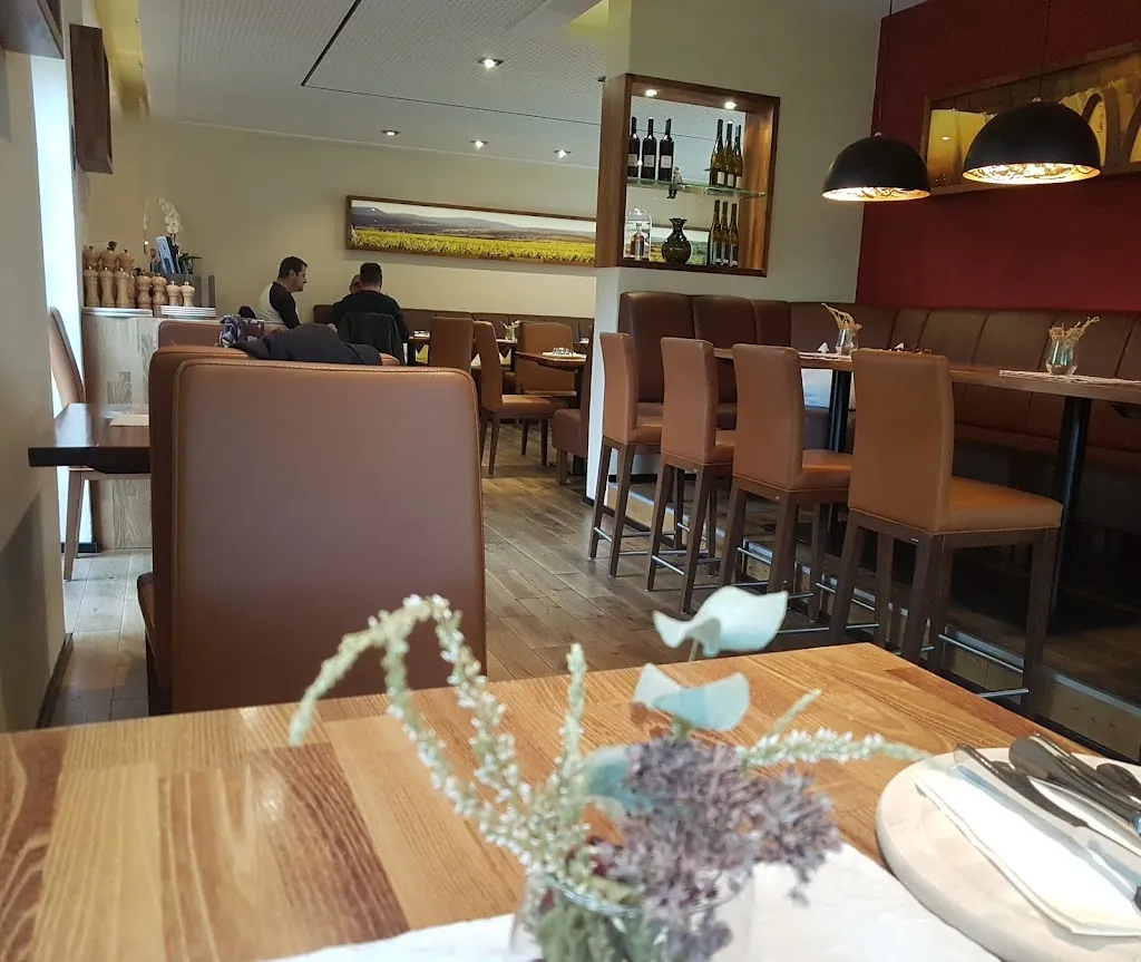 Weingut & Landhaus BUHLER_Kallstadt_slider_image_3