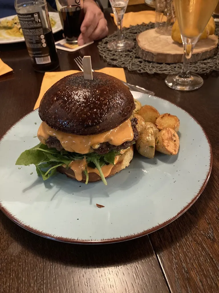 Menu_Kaub-Mitte Artur’o Kitchen_Kaub_immagine_7