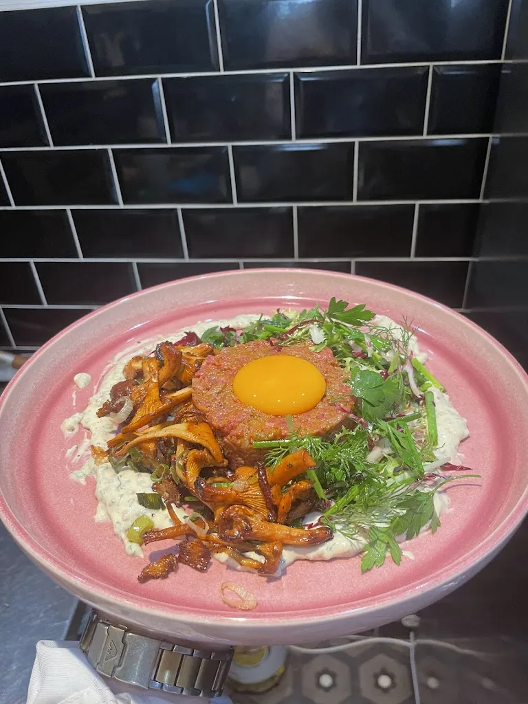 Kaub-Mitte Artur’o Kitchen_Kaub_slider_image_3