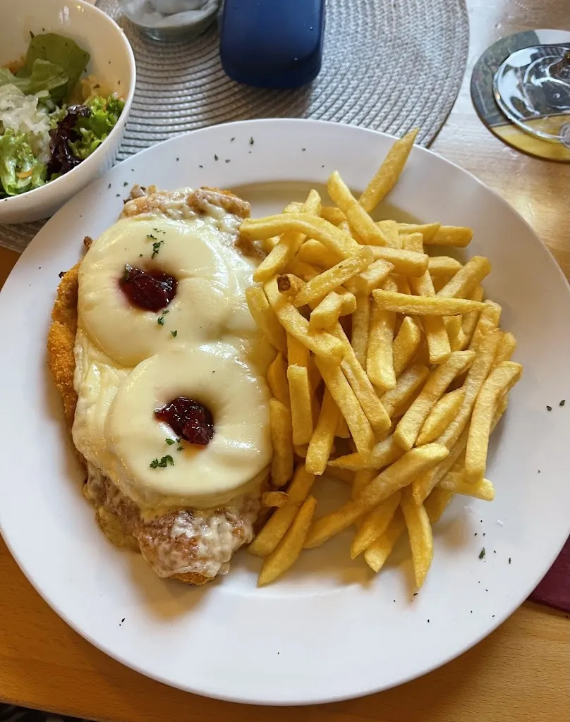 Landgasthaus Wolfsbornerhof_Herchweiler_slider_image_3