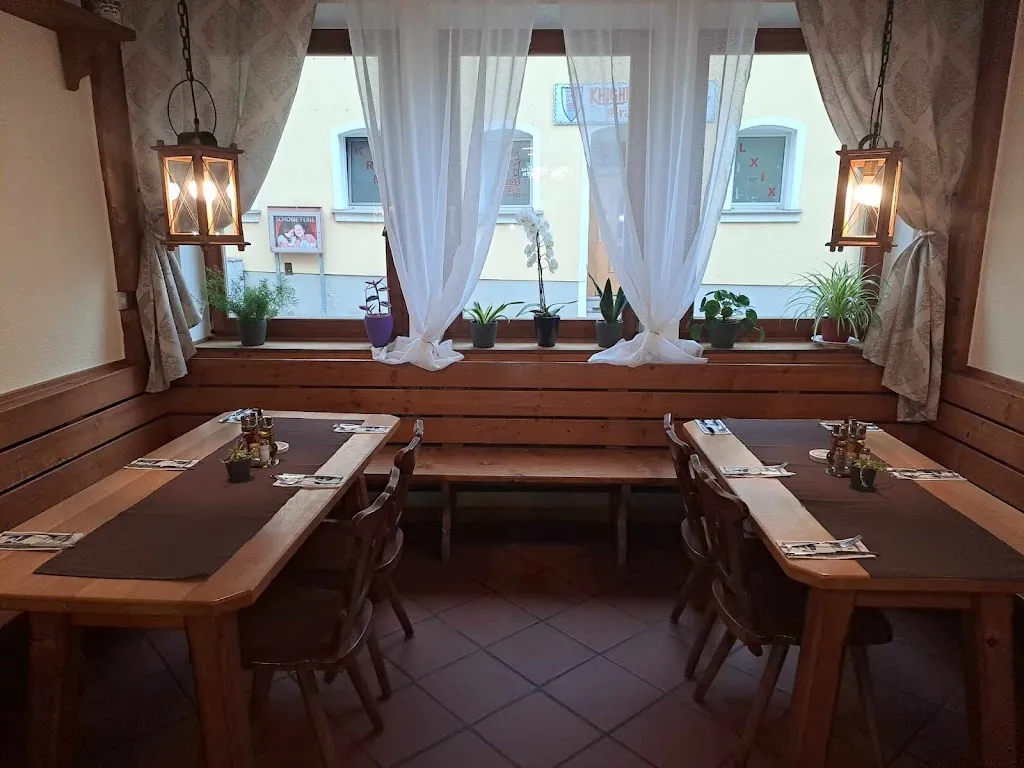 Syrtaki Restaurant Griechische Spezialitäten Zum Goldenen Stiefel. restaurant in Gräfenberg