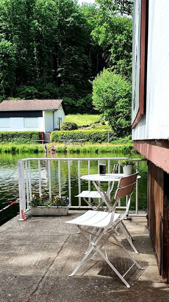 Zum Kahnhaus restaurant in Kindsbach