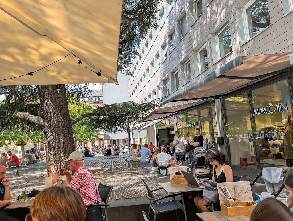 Maxx Breakfast - Resto - Bar restaurant in Trier