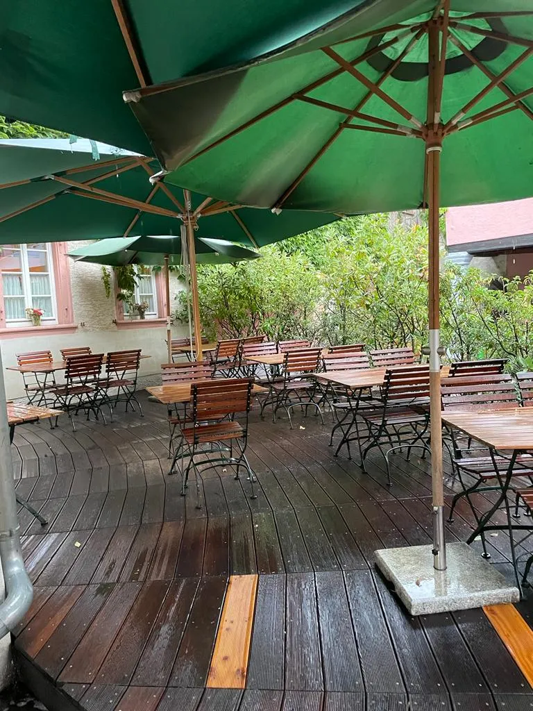 Ochs und Schwan ristorante a Weinstraße