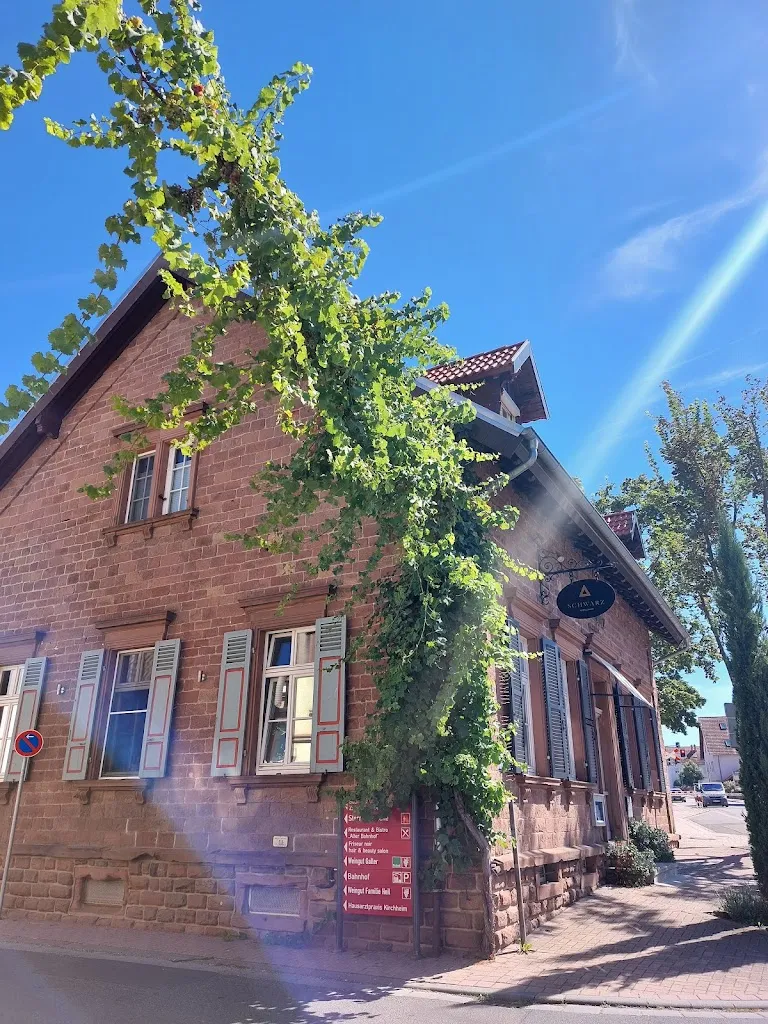 Schwarz Restaurant - Manfred Schwarz_Weinstraße_slider_image_3