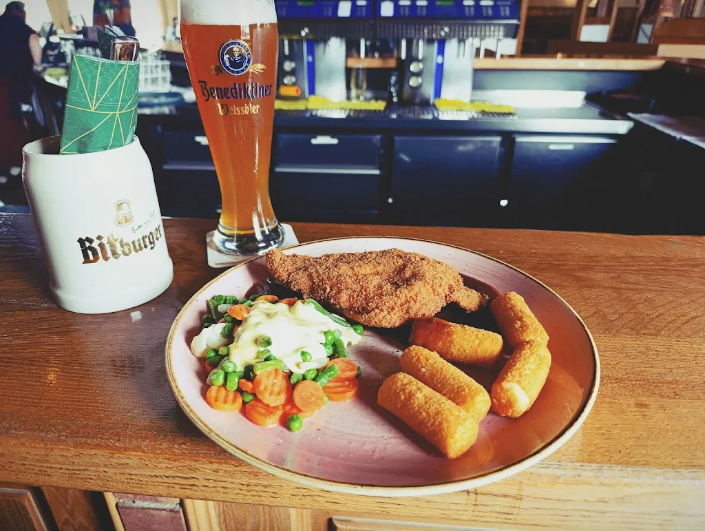 Maxi Taverne_Weinstraße_slider_image_3