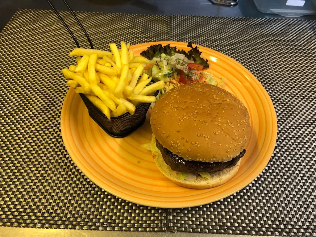 Restobar Le Troubadour & Hotel Zur Dorfschänke_Klotten_slider_image_2