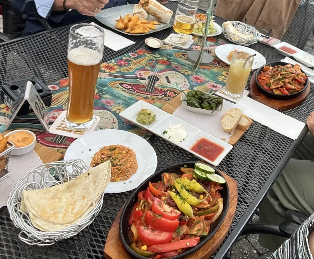 Julia Neumann_La Mia‘s Hacienda Restaurant_Neuwied_review