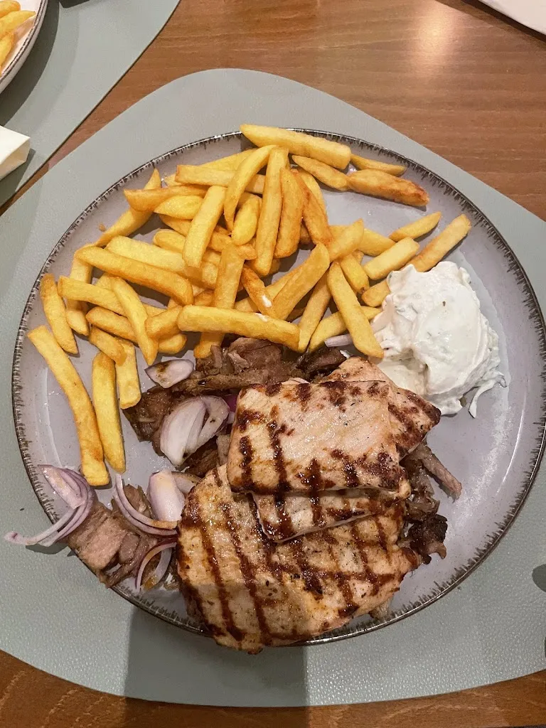 Akropolis Restaurant_Kirchheimbolanden_slider_image_3