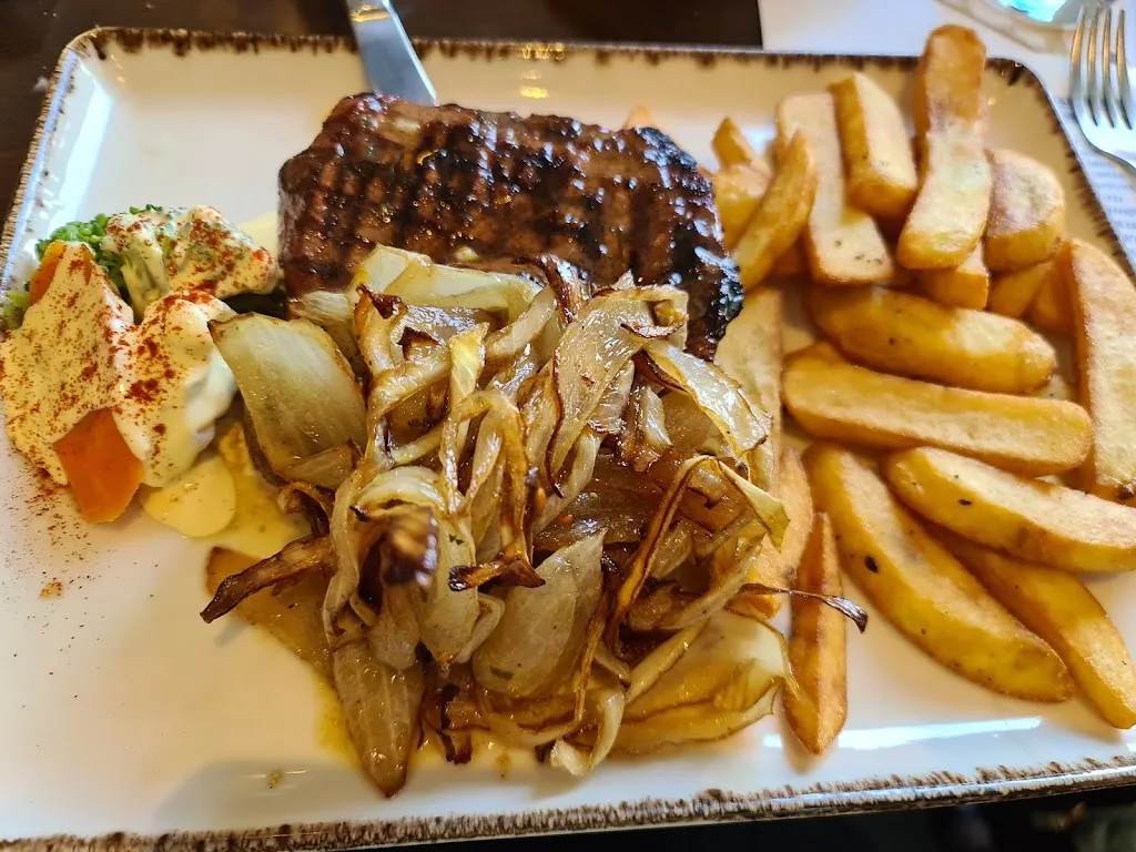 Akropolis_Kuhardt_slider_image_3