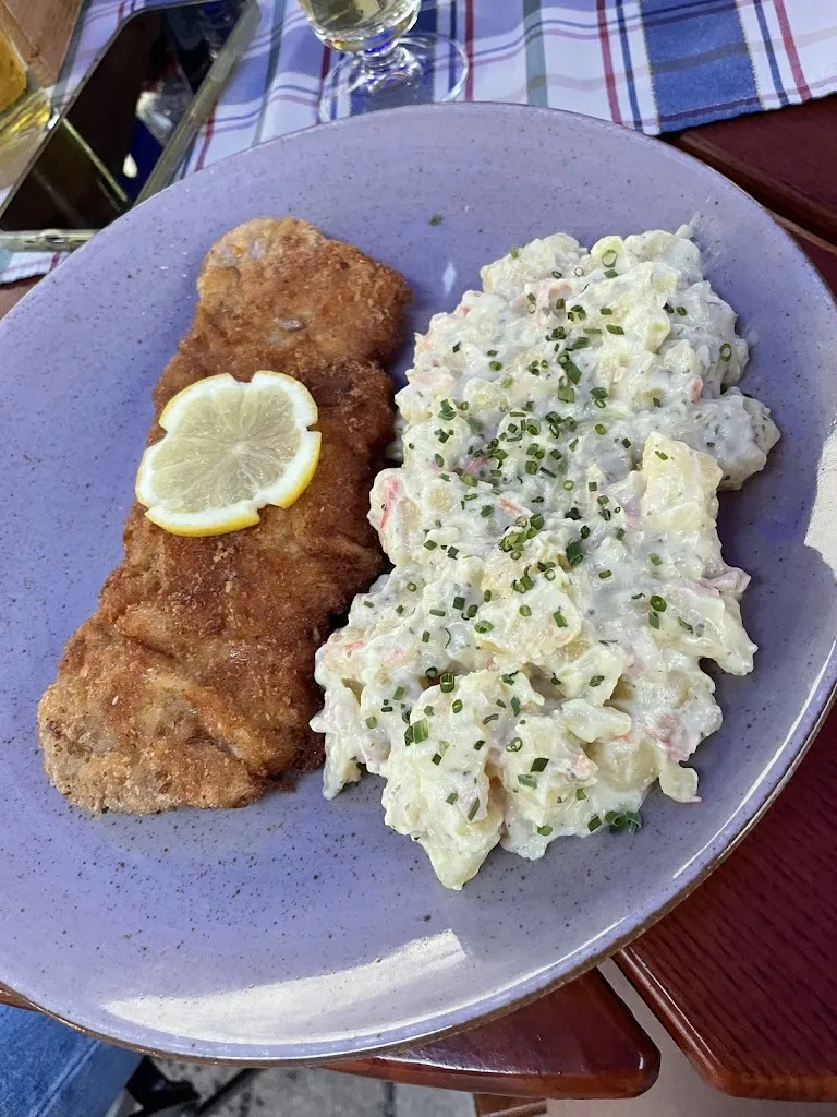 Sarah_Hotel Hößl Wirtshaus Zum Stichn_Grafenwöhr_review