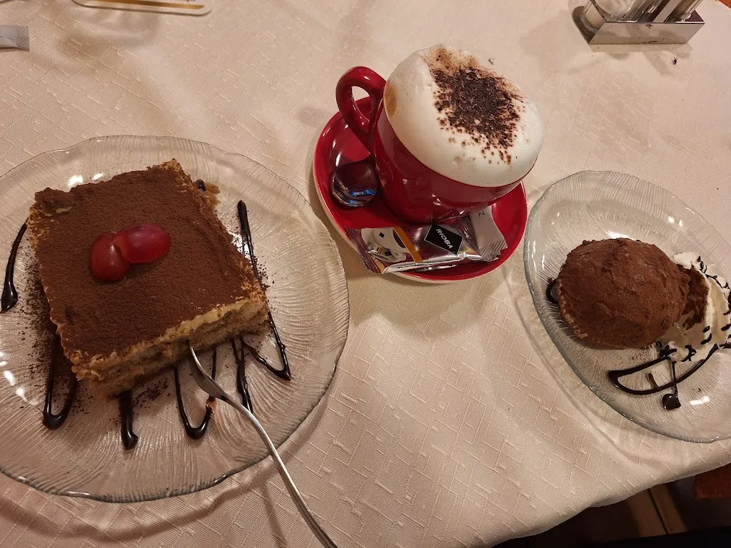 Hotel Ristorante Pizzeria Löwener Mühle Da Capris_Langsur_slider_image_2