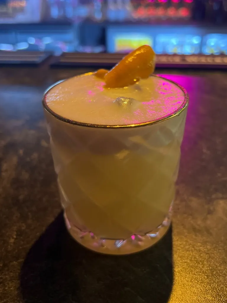 Johanna Salisbury_UNDECIDED Bar_Grafenwöhr_review