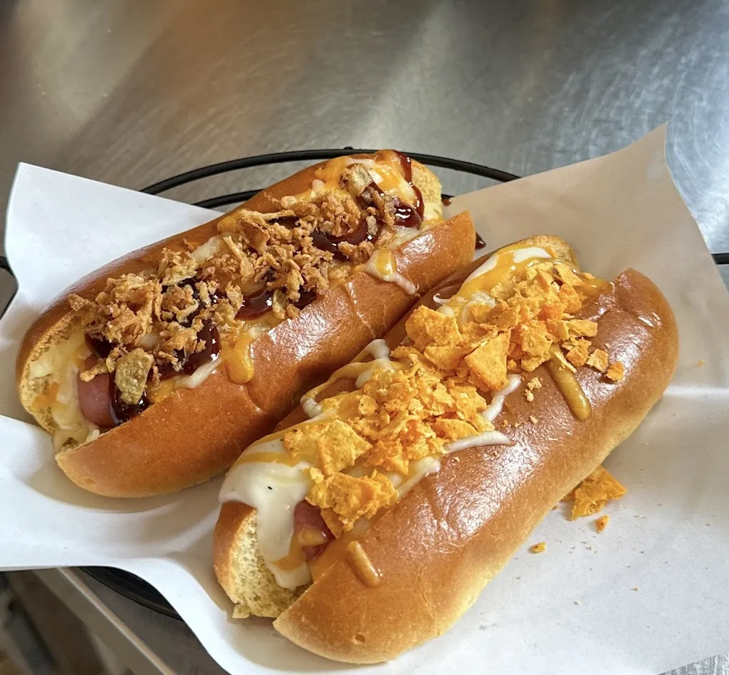 UNDECIDED Bar_Grafenwöhr_slider_image_3