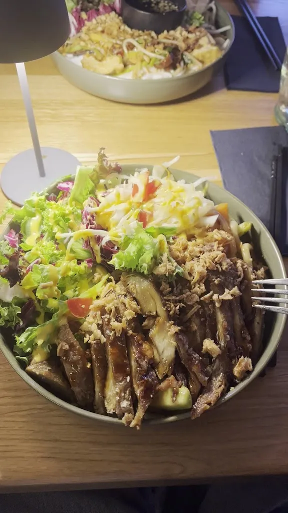 PROJECT VEGAN | Asian Fusion, Sushi, Frühstück & Brunch in Koblenz im Deutschen Kaiser_Koblenz_slider_image_2