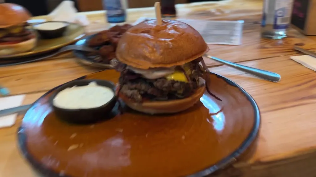 Cowboys Burger Saloon_Koblenz_slider_image_2