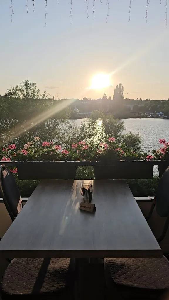 Restaurant Delphi im Bootshaus_Koblenz_slider_image_1