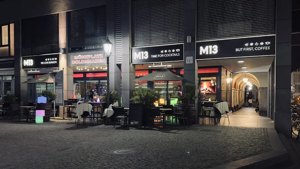 M13 Burger | Cocktails | Café restaurant in Koblenz