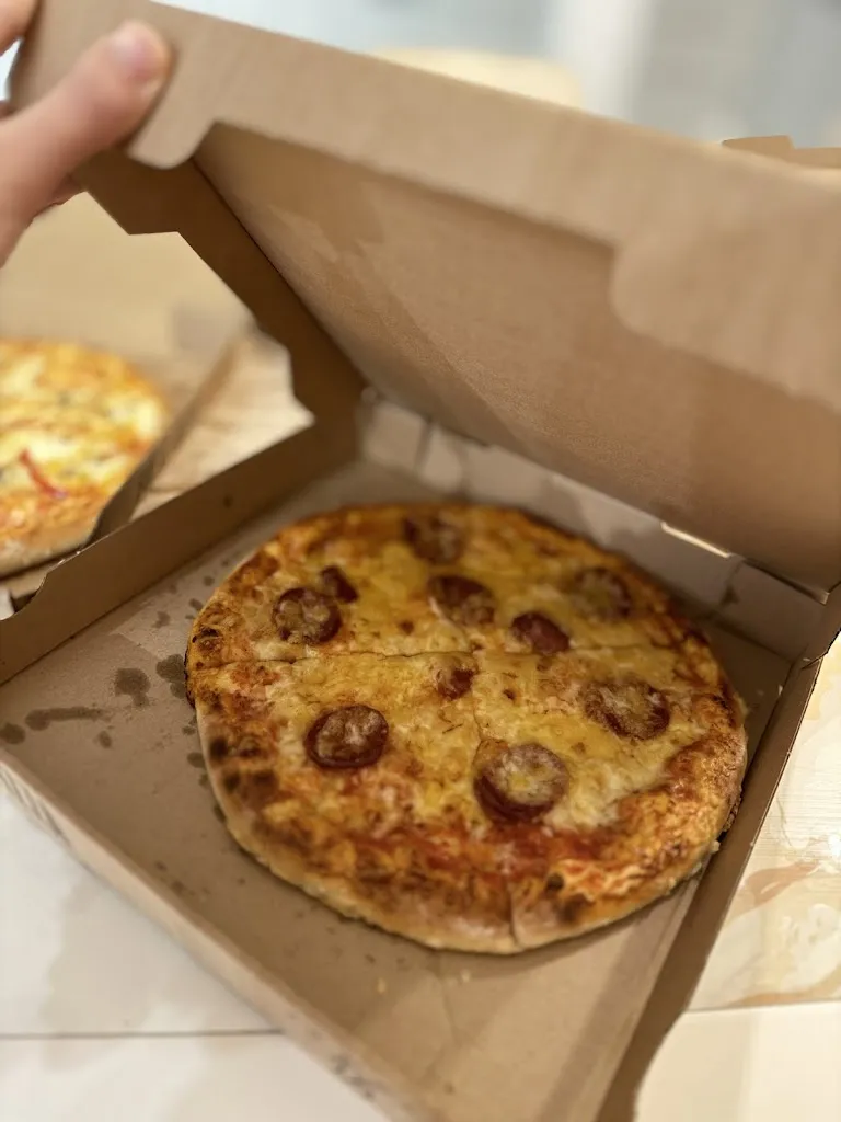 Menu_Roni's Pizzeria Martinshöhe_Martinshöhe_image_6