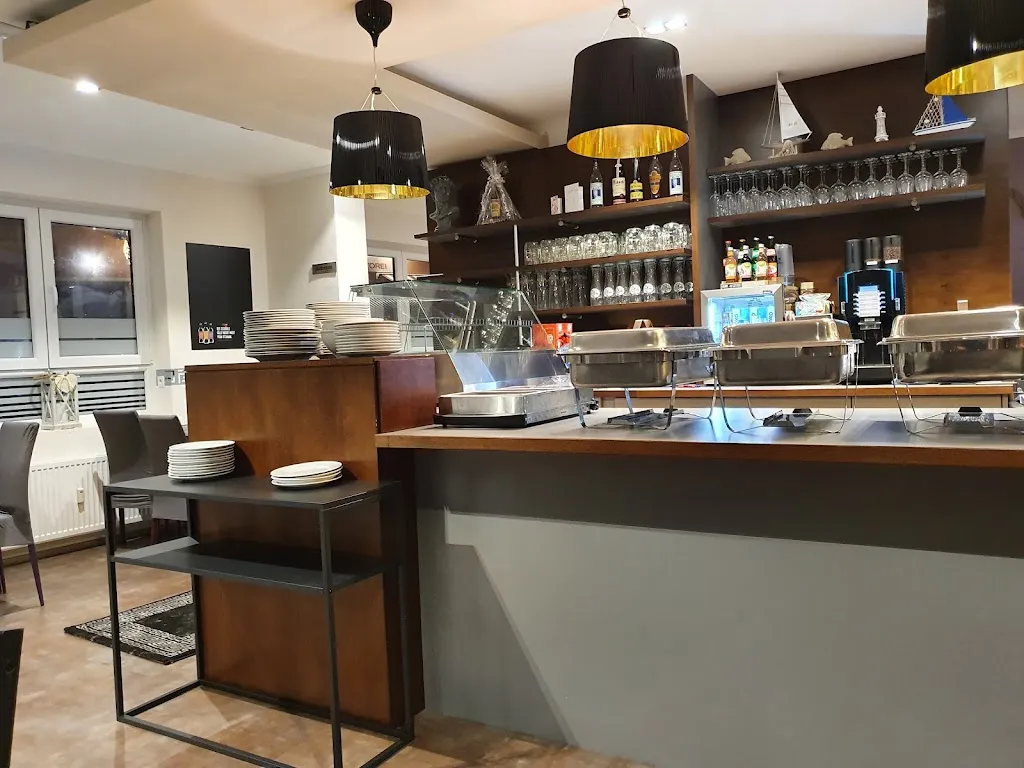 Ste van Windisch_Griechisches Restaurant Nostimo & Partyservice_Gößweinstein_review