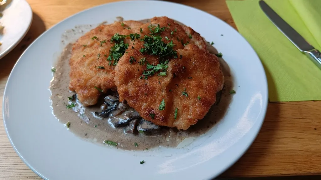 Restaurant Eifelhotel Im Fronhof restaurant in Mettendorf