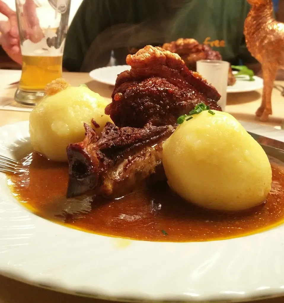 Eduard Bosch Bertran_Hotel Landgasthof Frankenstern_Gößweinstein_review