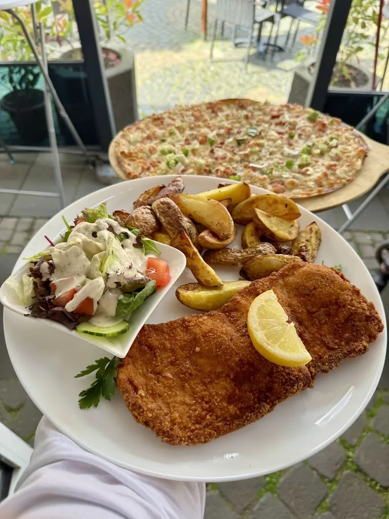 Emil's Bistro_Mayen_slider_image_3