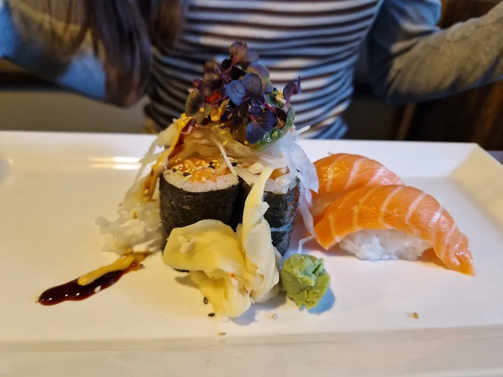 Jan Husdal_Day Du Mayen_Mayen_review