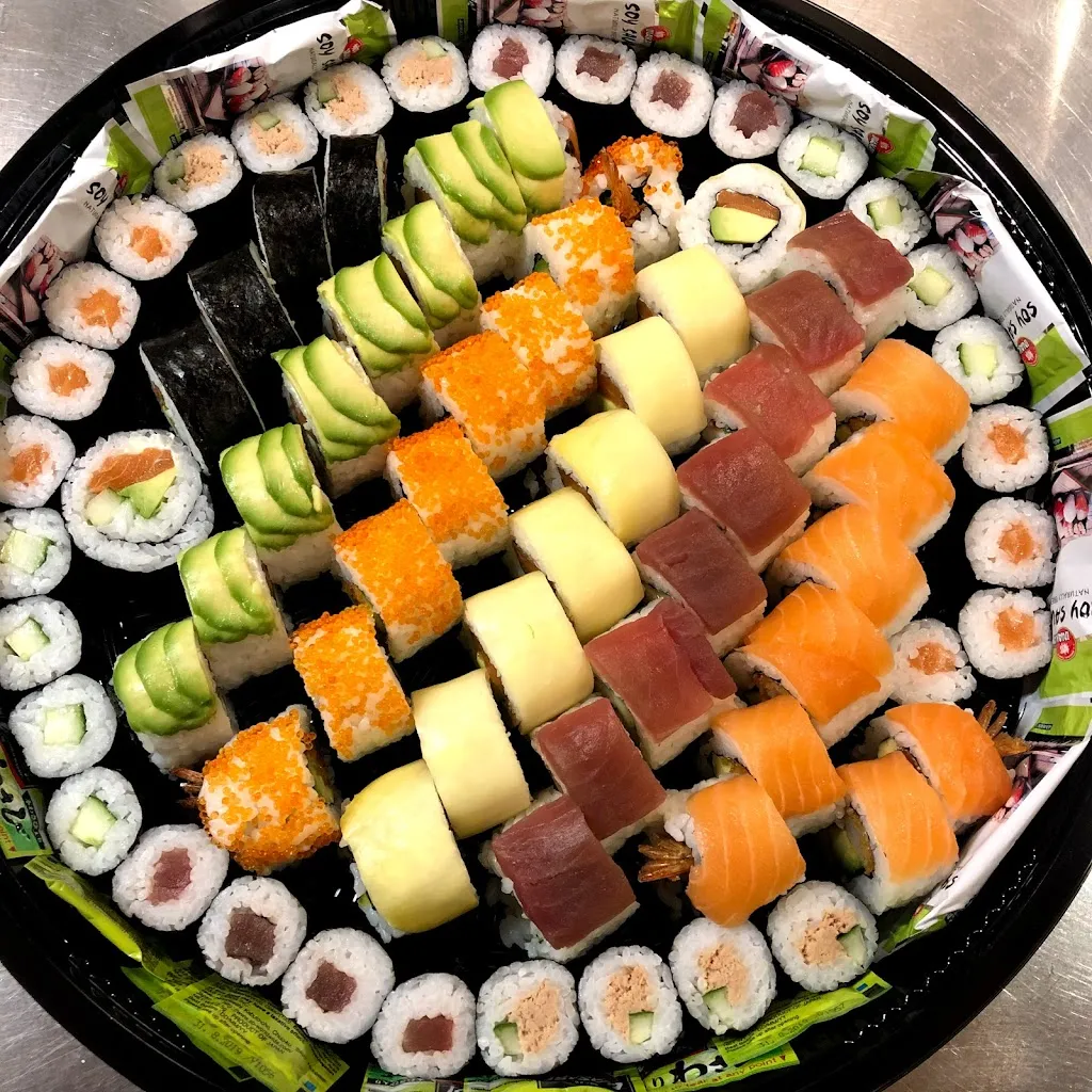 Sakura Sushi Mayen_Mayen_slider_image_2