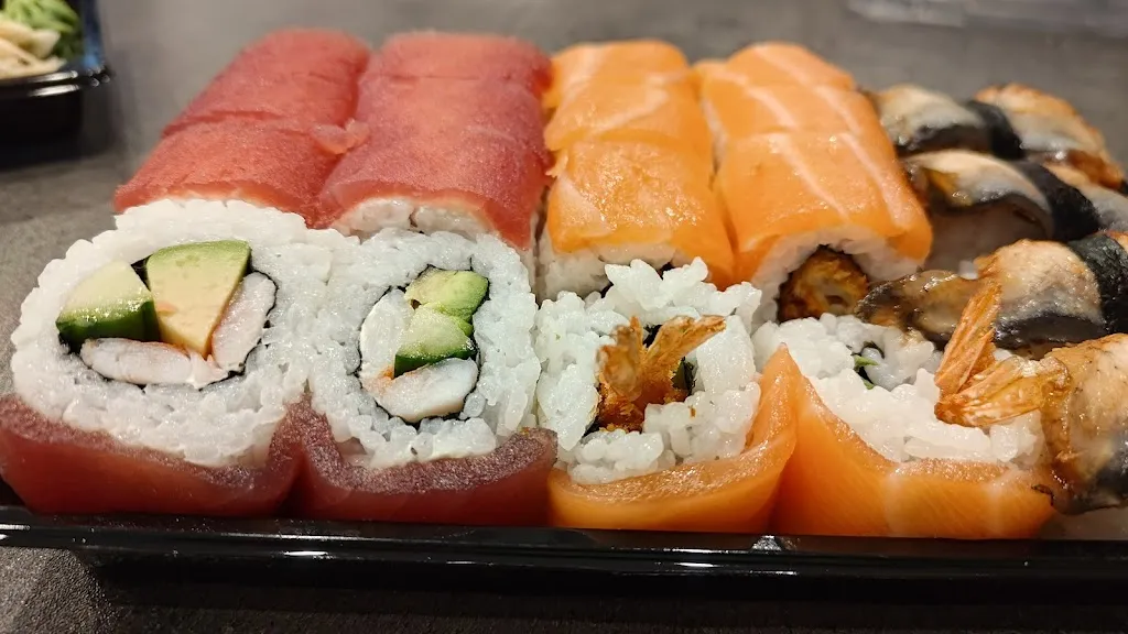 Sakura Sushi Mayen_Mayen_slider_image_3