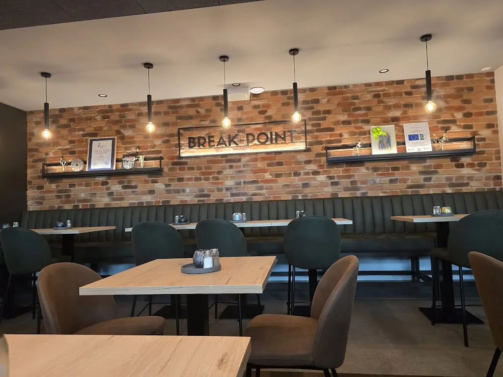 Florian Fehrmann_BREAK-POINT_Mayen_review