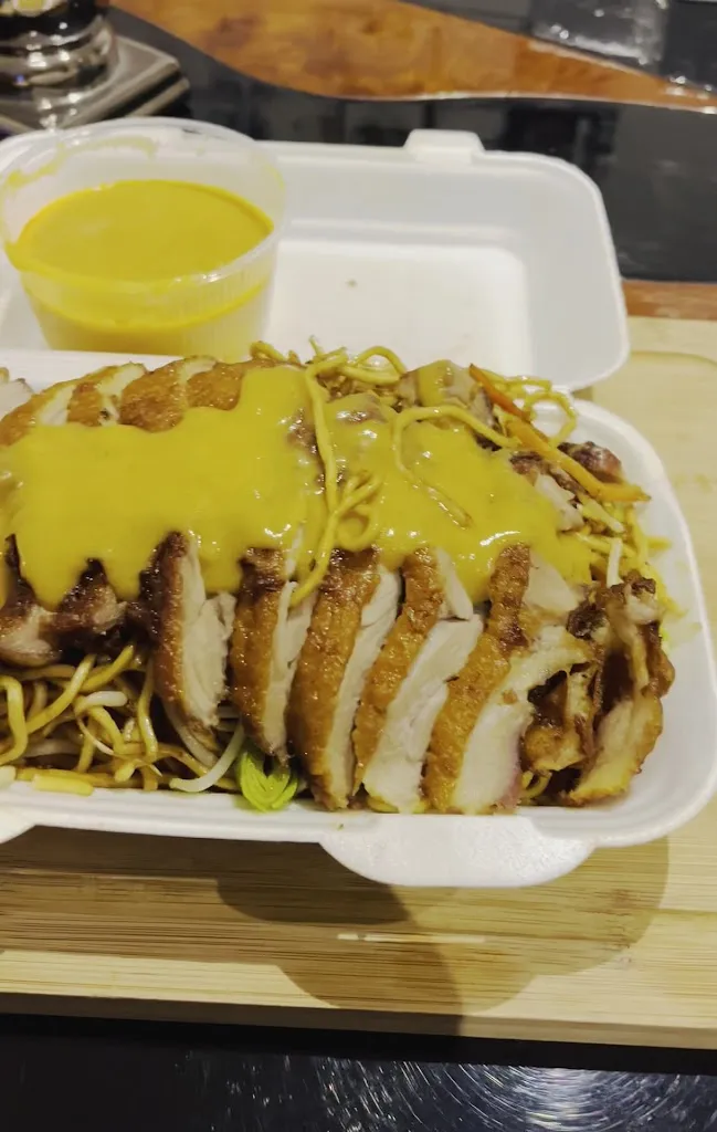 Dong Dong_Mayen_slider_image_2