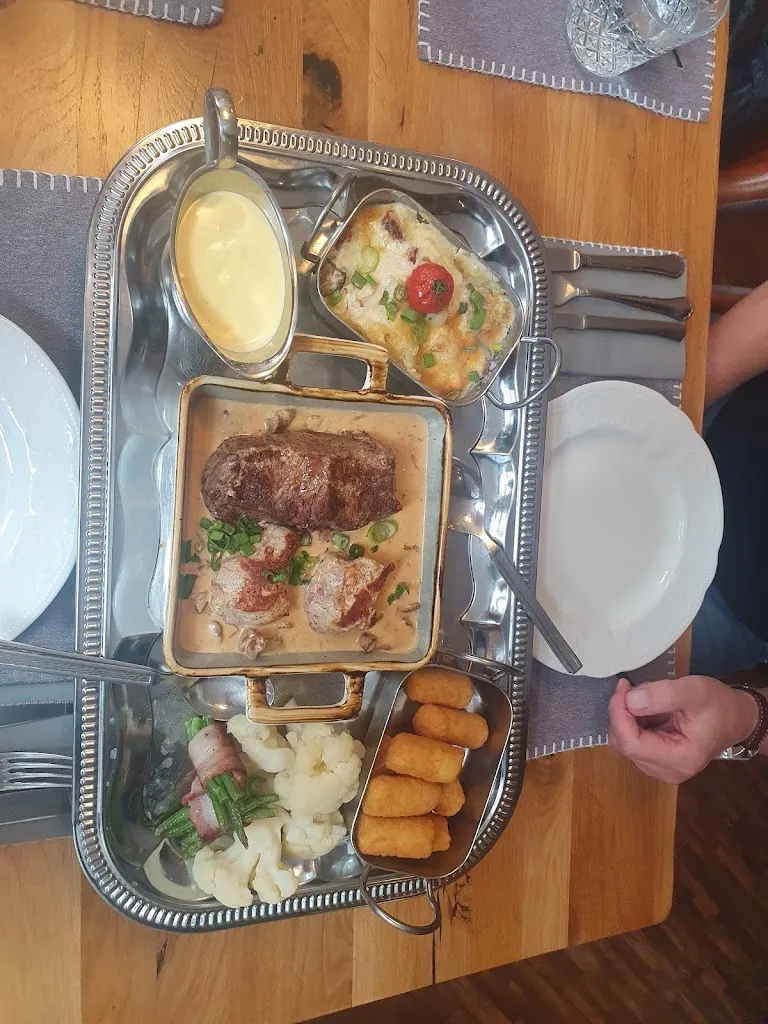 Lina Vaicekauskienė_Zur Post_Welling_avis