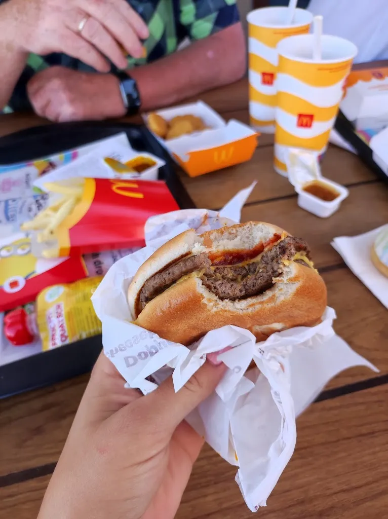 Menu_McDonald's_Mayen_image_9