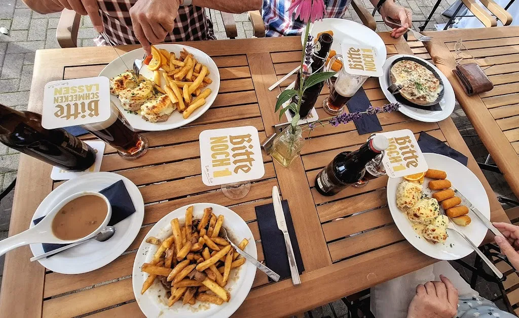 Karin van Schayck_Gaststätte am Hauserbach_Miehlen_review