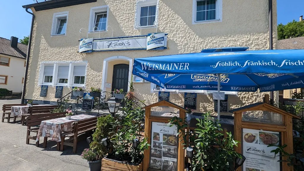 Rossis Essen trinken waafen restaurant in Gößweinstein