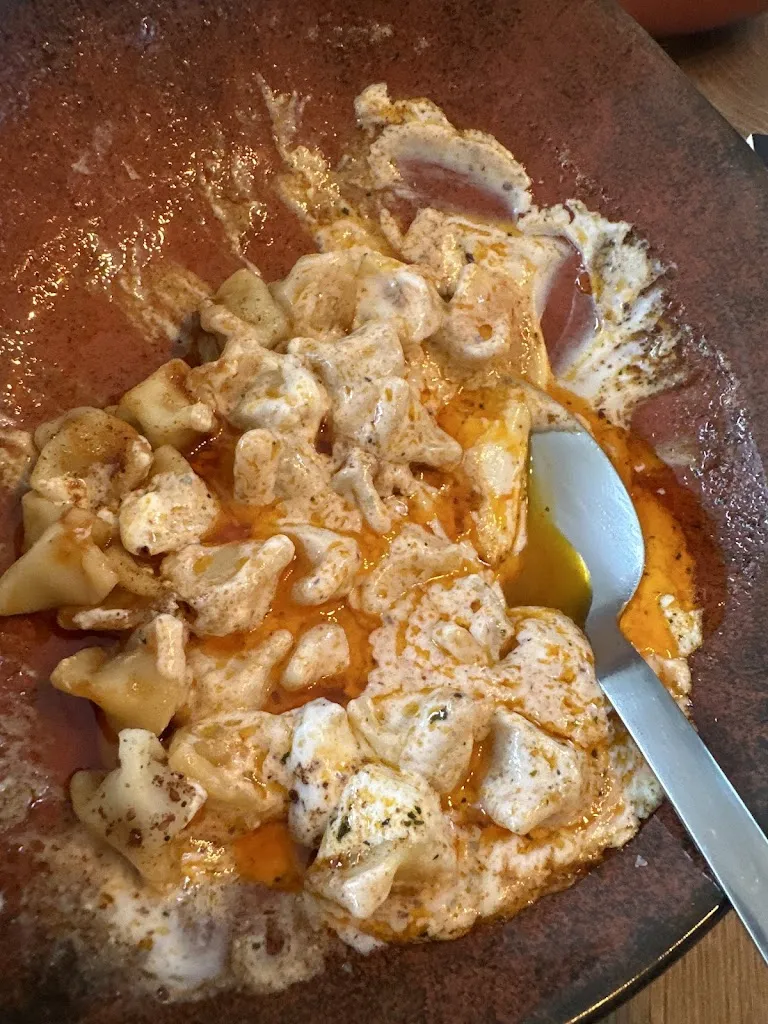 Geni Erol_myMANTI_Rhein_Bewertung