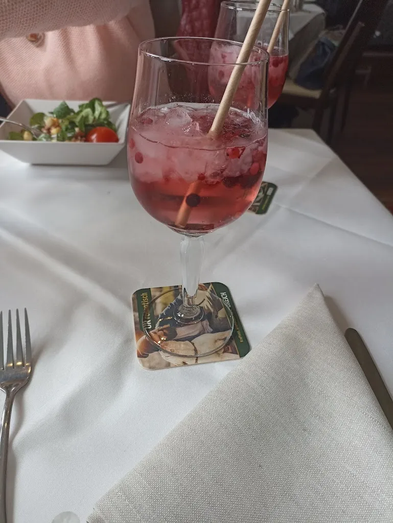 Menu_Insel Bastei am Rhein_Rhein_image_8