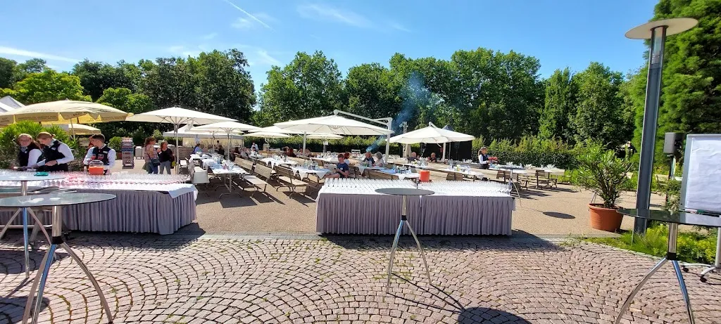 Ma(h)l:zeit Pop-Up Restaurant & Patisserie im BASF Feierabendhaus restaurant in Rhein