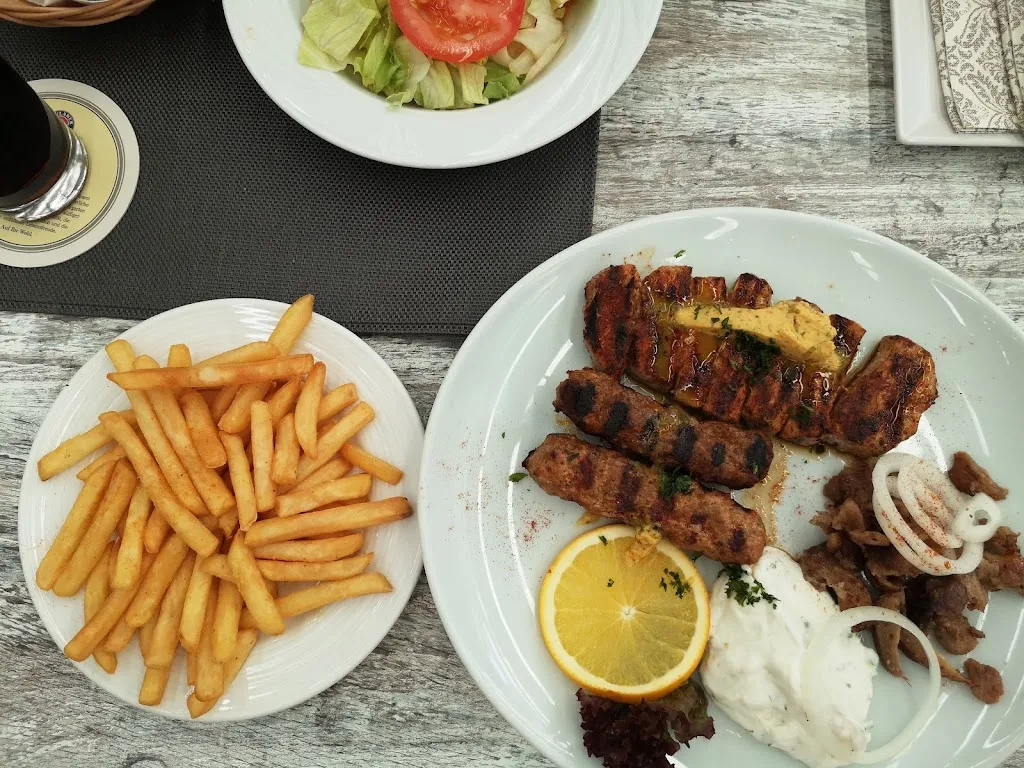 Menu_Gasthaus Neue Gartenlaube_Rhein_image_3