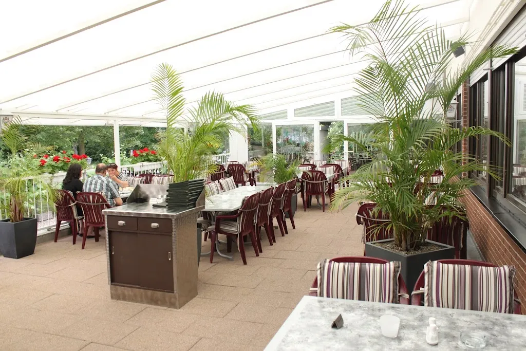 Gasthaus Neue Gartenlaube_Rhein_slider_image_1