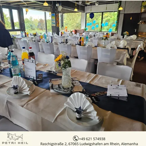 Restaurant Petri Heil restaurant in Rhein