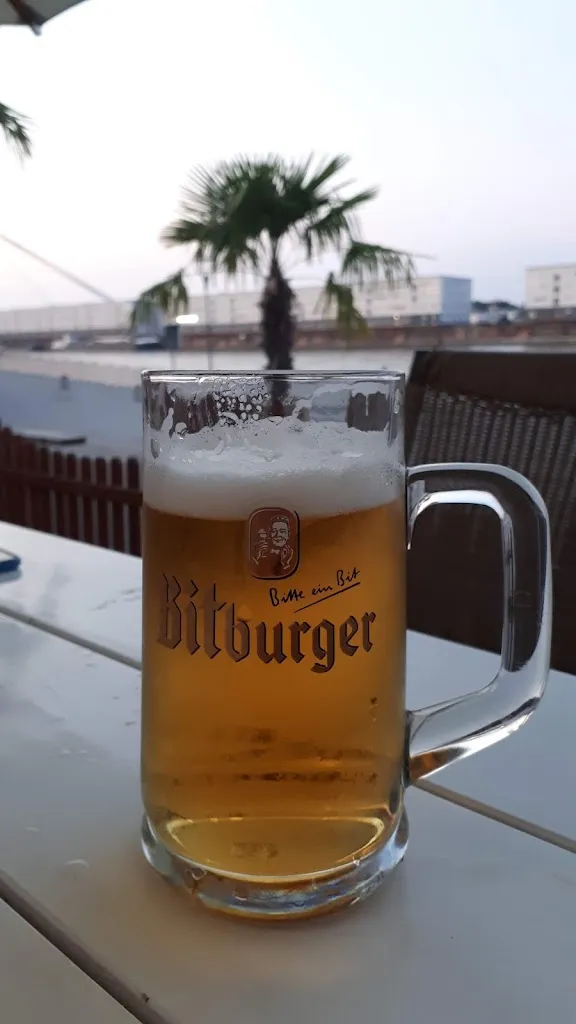 Menu_Erlebnisgastronomie an der Rheingalerie Pier one_Rhein_image_4