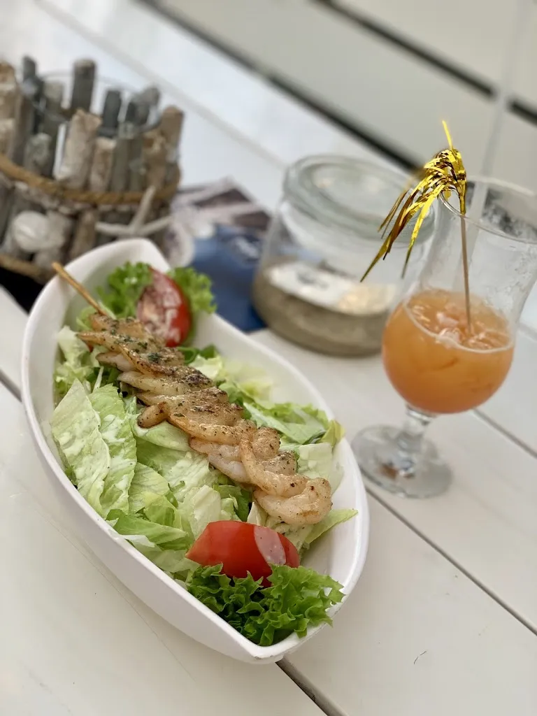 Menu_Erlebnisgastronomie an der Rheingalerie Pier one_Rhein_image_9